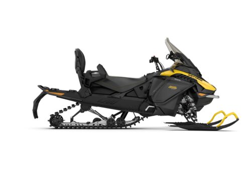 Ski-Doo 8 grand touring